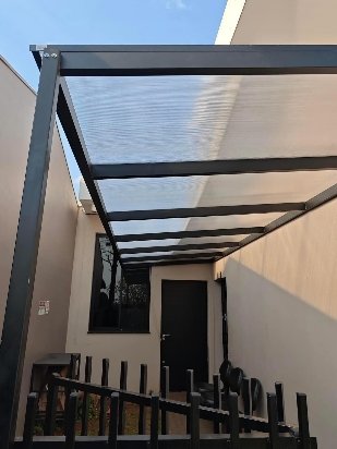 Captura de tela_26-11-2025_16261_www.instagram.com